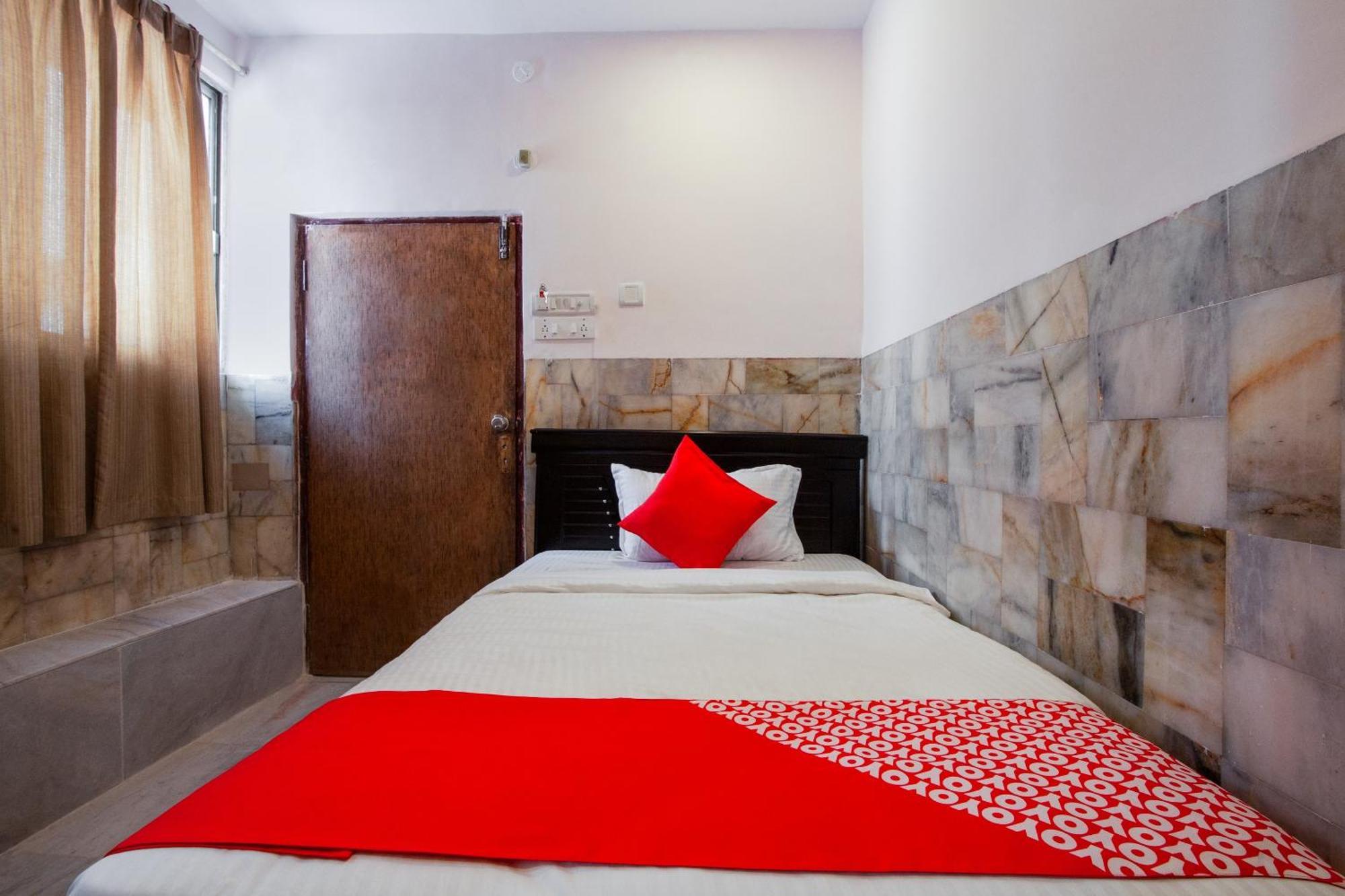 Super Hotel O Holiday Rani Gunj Opp Punjab National Bank Secundurabad Eksteriør bilde
