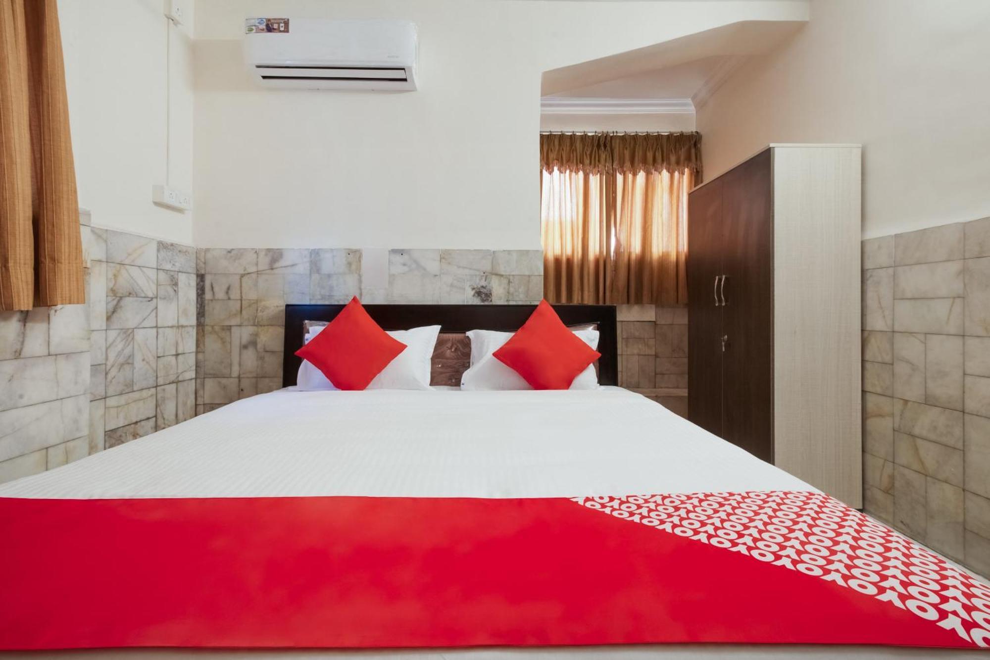 Super Hotel O Holiday Rani Gunj Opp Punjab National Bank Secundurabad Eksteriør bilde
