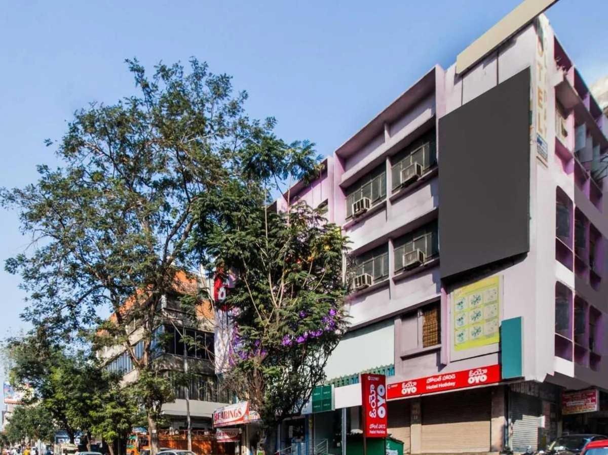 Super Hotel O Holiday Rani Gunj Opp Punjab National Bank Secundurabad Eksteriør bilde