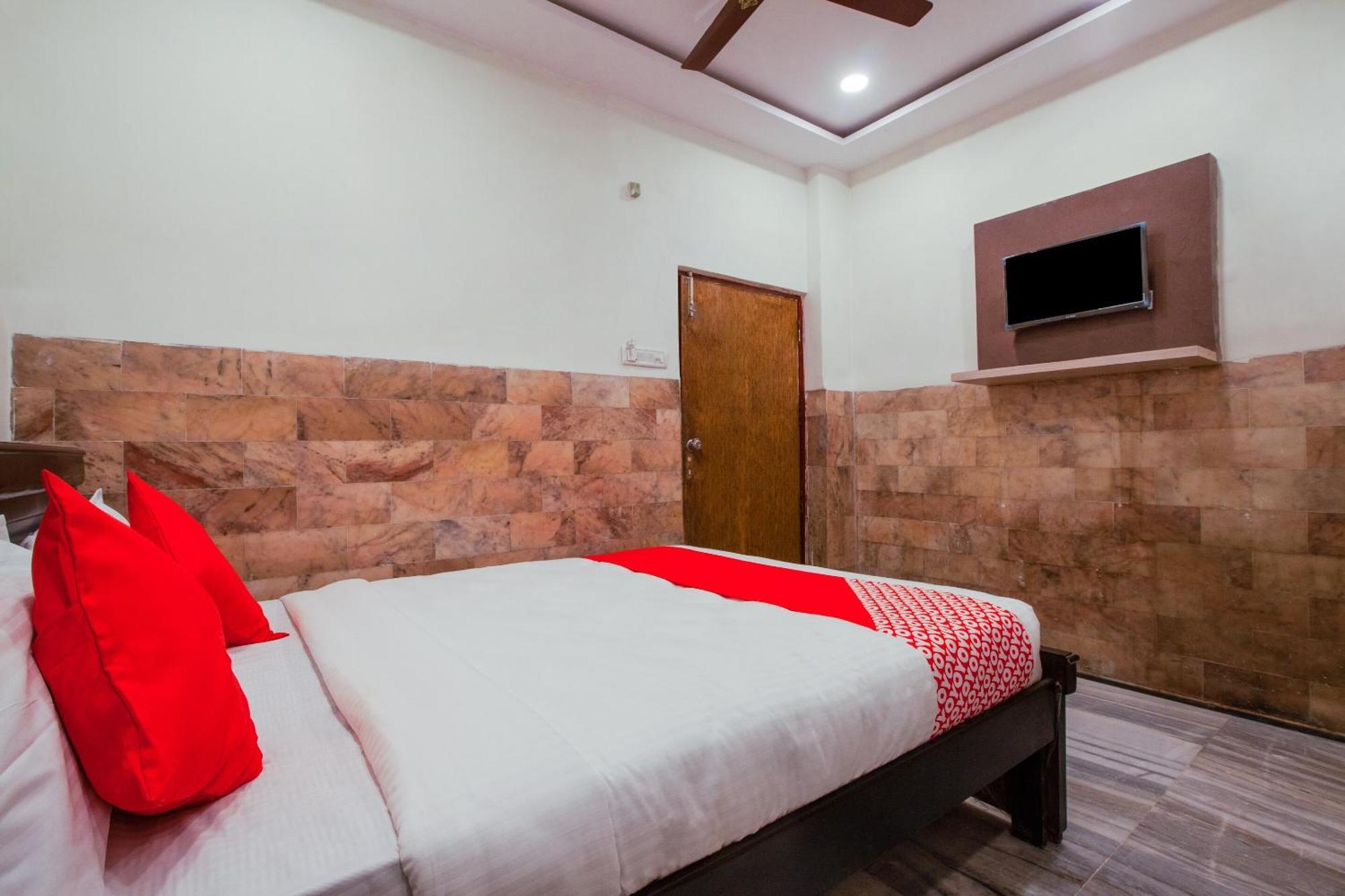 Super Hotel O Holiday Rani Gunj Opp Punjab National Bank Secundurabad Eksteriør bilde