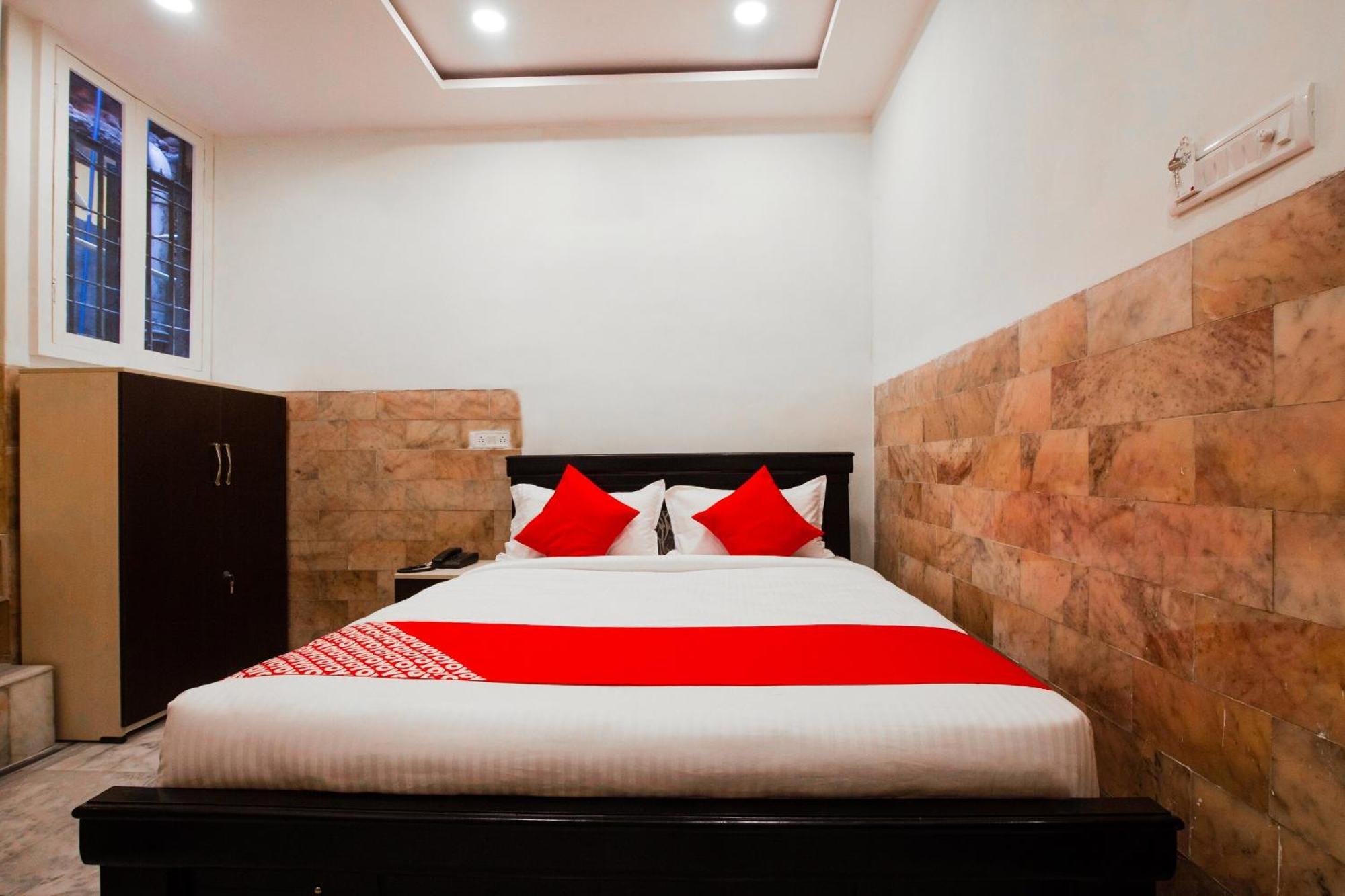 Super Hotel O Holiday Rani Gunj Opp Punjab National Bank Secundurabad Eksteriør bilde